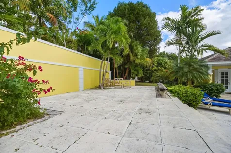 Greenway Drive Lot 20 New Providence Paradise Island BS