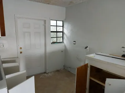 109b Love Hill Settlement Andros BS