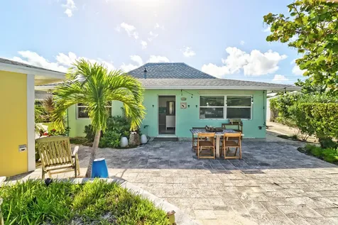Beach Villas Surf Shack Abaco BS