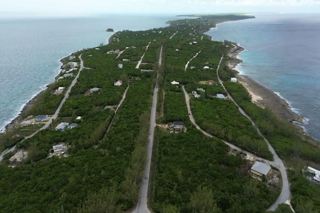 Lot 11, Block 45, Sec C Eleuthera BS