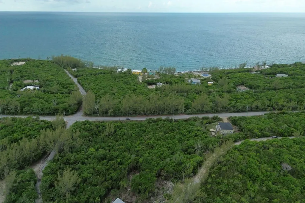 Lot 11, Block 45, Sec C Eleuthera BS