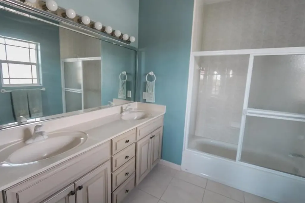 Scarborough Place Grand Bahama Freeport BS