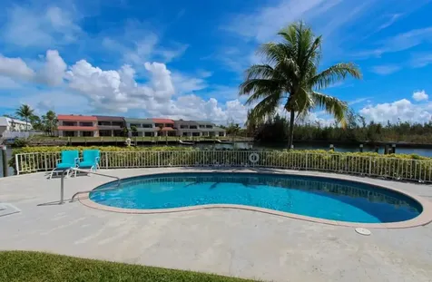Scarborough Place Grand Bahama Freeport BS