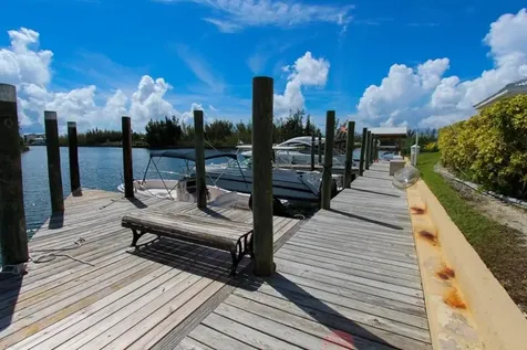 Scarborough Place Grand Bahama Freeport BS