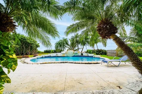 Turtle Reef Cove 7t Grand Bahama Freeport BS