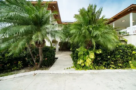 Turtle Reef Cove 7t Grand Bahama Freeport BS