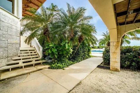 Turtle Reef Cove 7t Grand Bahama Freeport BS