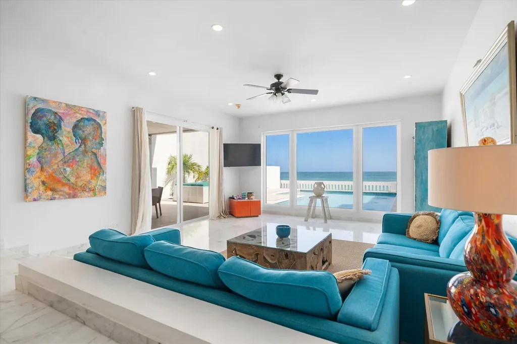 Caprice New Providence Paradise Island BS