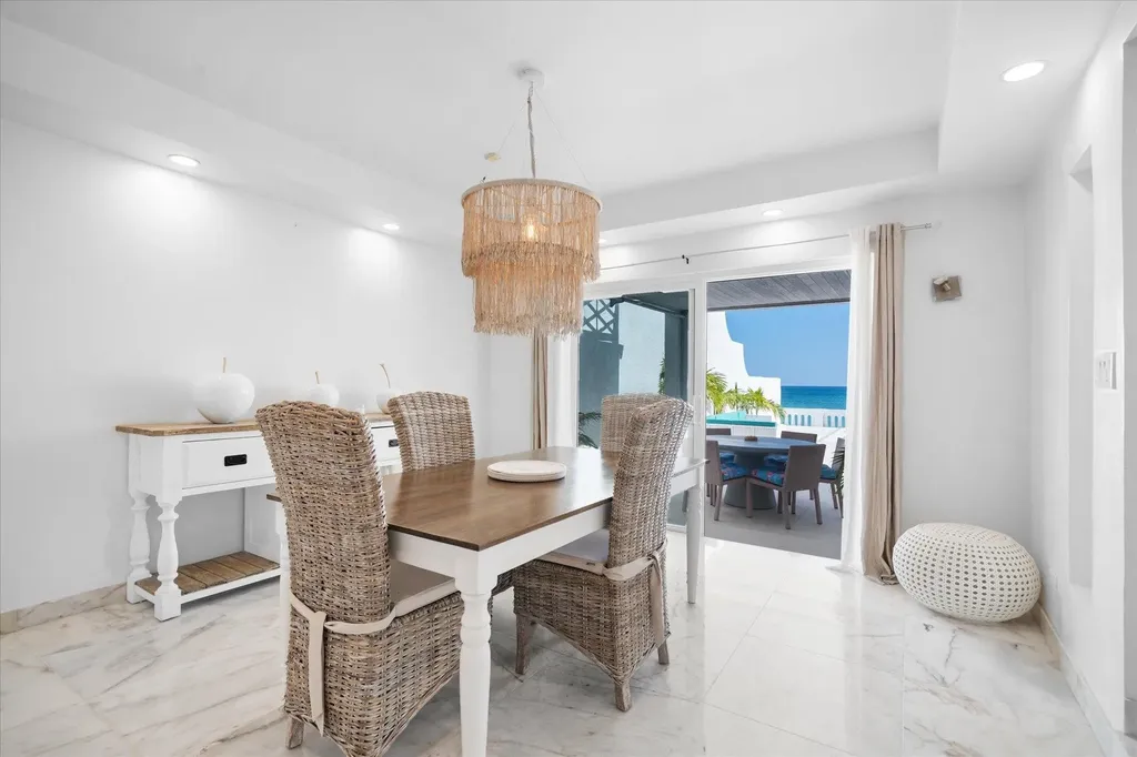 Caprice New Providence Paradise Island BS