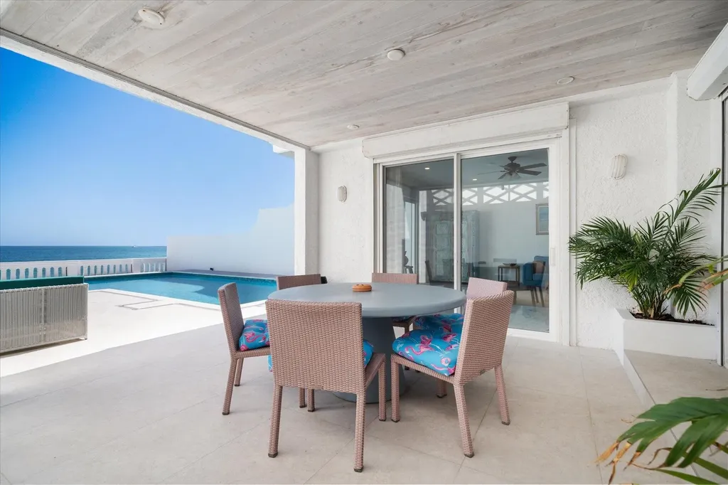 Caprice New Providence Paradise Island BS