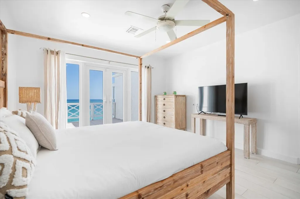 Caprice New Providence Paradise Island BS