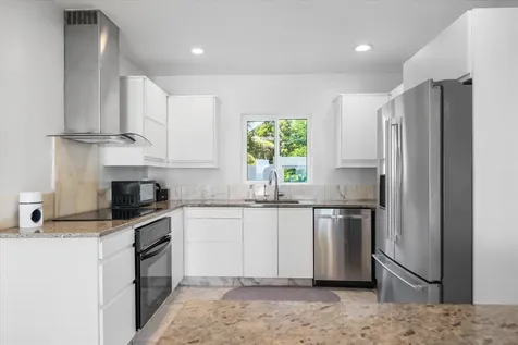 Caprice New Providence Paradise Island BS