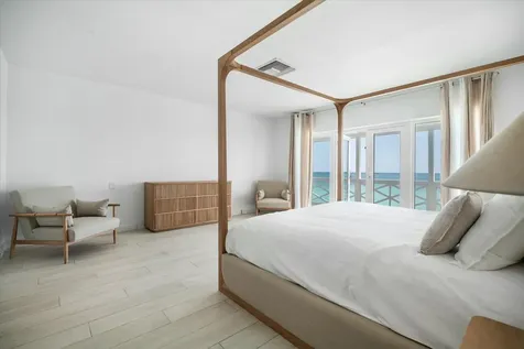 Caprice New Providence Paradise Island BS