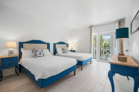 Caprice New Providence Paradise Island BS