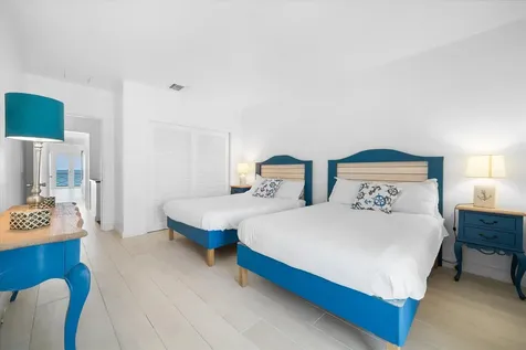 Caprice New Providence Paradise Island BS