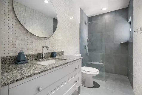 Caprice New Providence Paradise Island BS