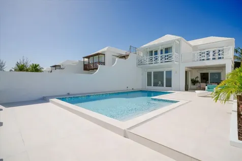 Caprice New Providence Paradise Island BS