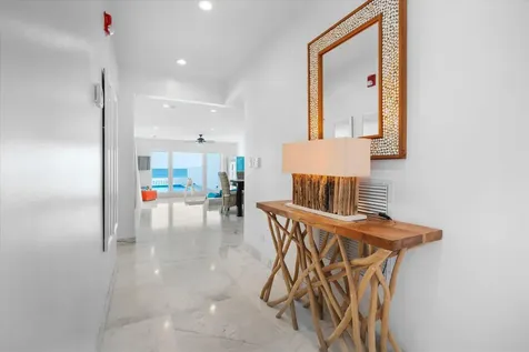 Caprice New Providence Paradise Island BS