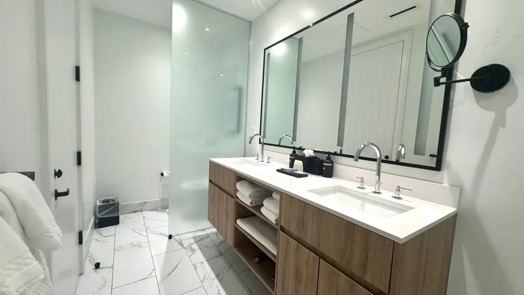 Goldwynn New Providence Paradise Island BS