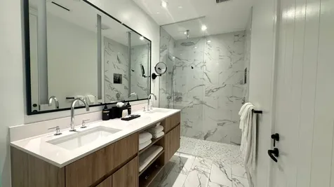 Goldwynn New Providence Paradise Island BS