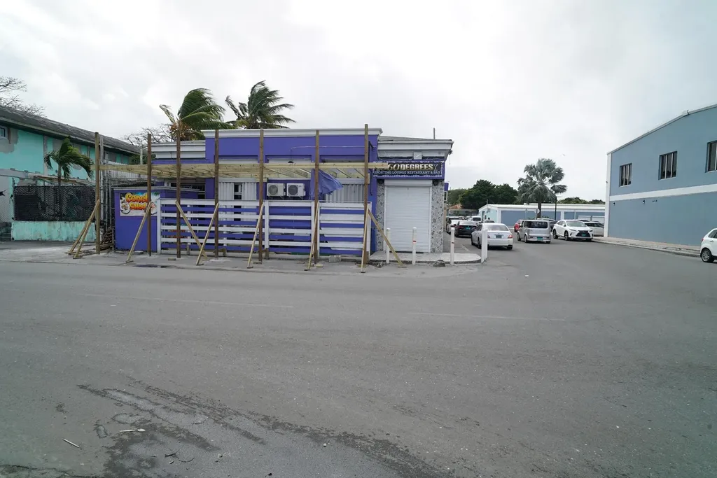 Commercial Building Okra Hill And East Bay Street New Providence Paradise Island BS