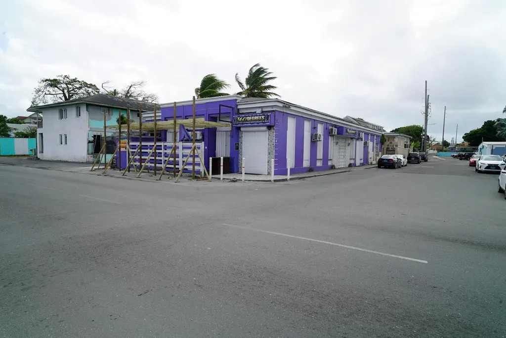 Commercial Building Okra Hill And East Bay Street New Providence Paradise Island BS