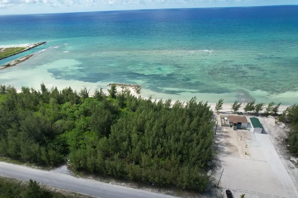 Port Of Call Drive Grand Bahama Freeport BS