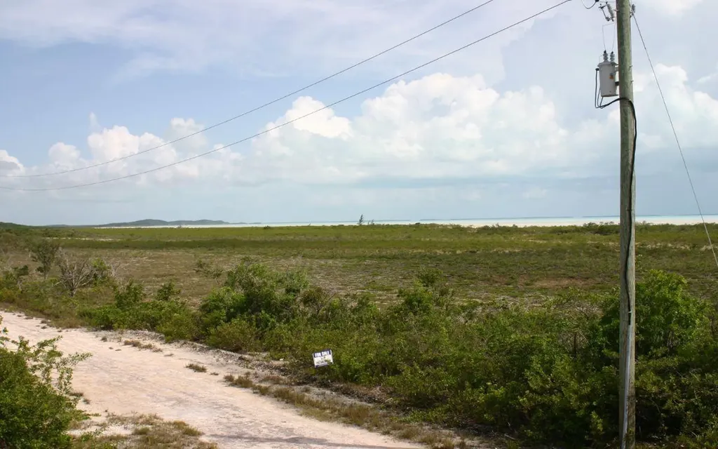 Lot 1076, Bahama Sound 4, Exuma BS