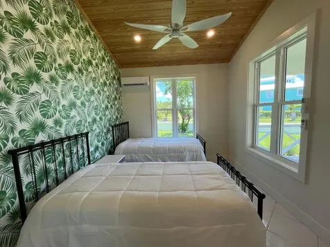 Treasure Cay Road Sunnyside Abaco BS