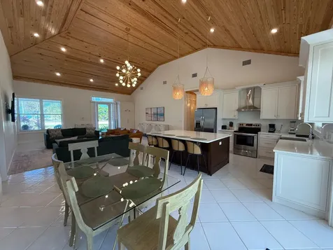 Treasure Cay Road Sunnyside Abaco BS