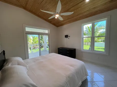 Treasure Cay Road Sunnyside Abaco BS