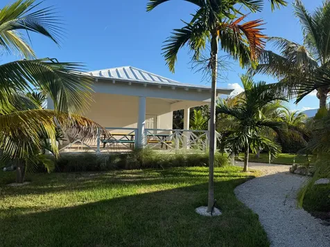 Treasure Cay Road Sunnyside Abaco BS