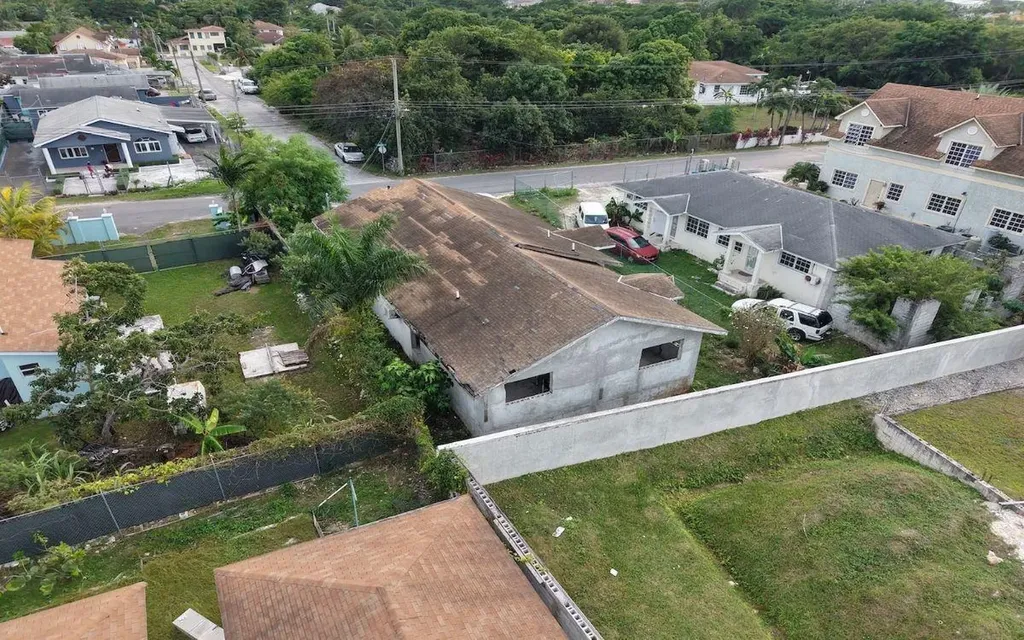 Lot A West Of Faith Avenue New Providence Paradise Island BS