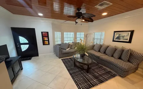 106 C Sandyport Drive, Na New Providence Paradise Island BS