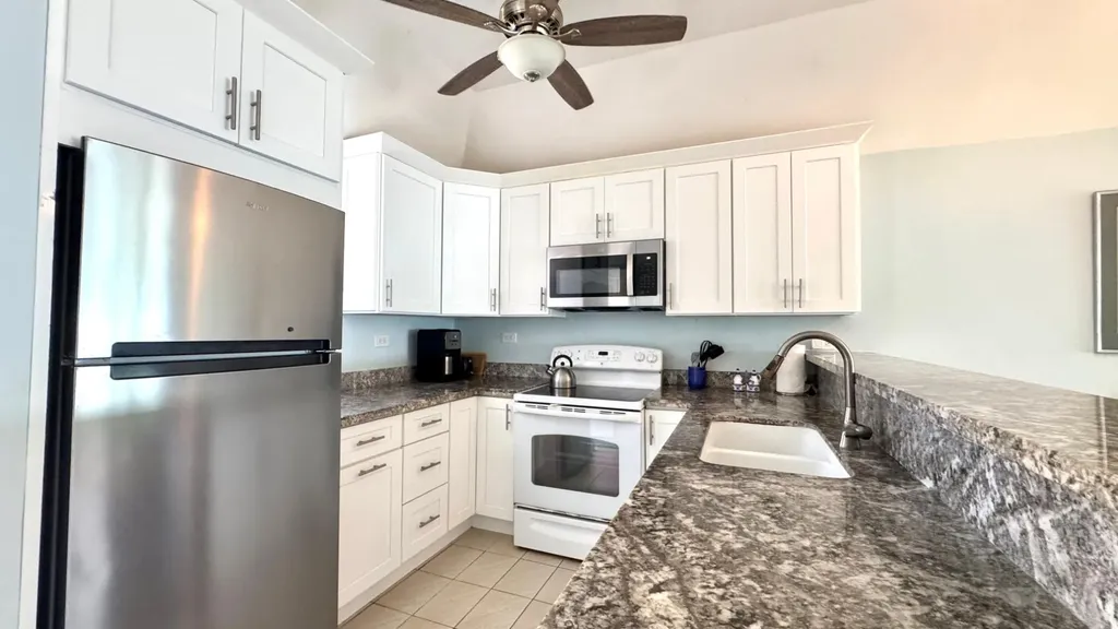 Harbourside Ii New Providence Paradise Island BS