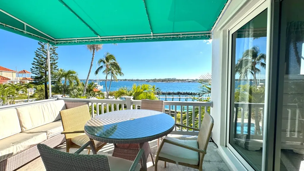 Harbourside Ii New Providence Paradise Island BS
