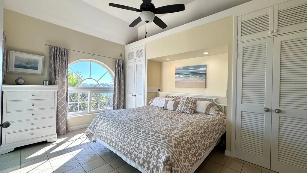 Harbourside Ii New Providence Paradise Island BS