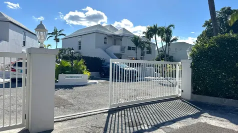 Harbourside Ii New Providence Paradise Island BS