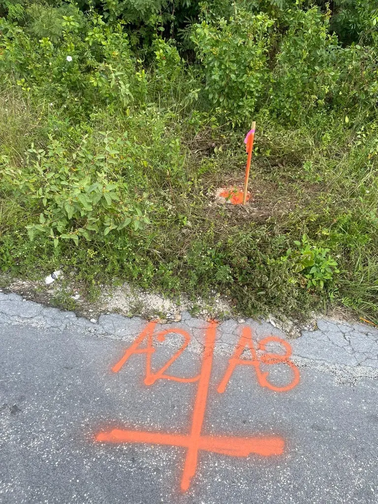 North Side Eleuthera High 3c Eleuthera BS