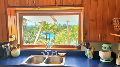 Edge Of The World Cave Street Eleuthera BS