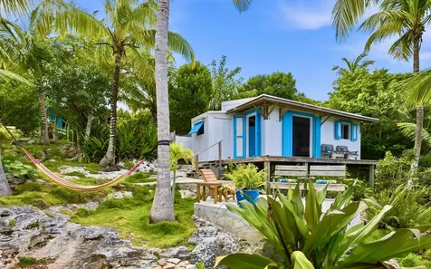 Edge Of The World Cave Street Eleuthera BS