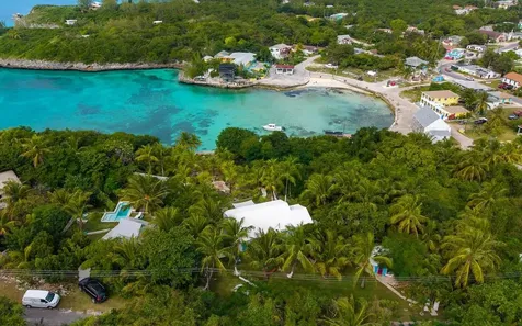 Edge Of The World Cave Street Eleuthera BS