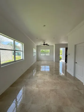 Tropic Road New Providence Paradise Island BS