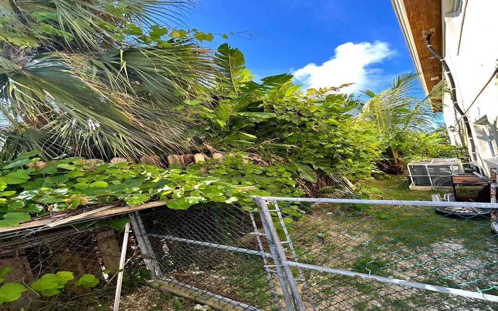 Coral Harbour Rental New Providence Paradise Island BS
