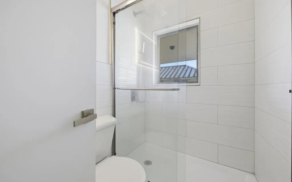 Town Court New Providence Paradise Island BS