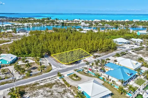 Lot 20 Block 194 Abaco BS