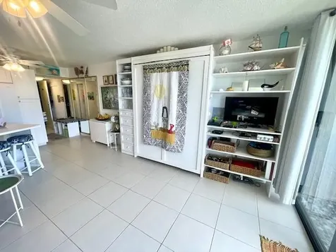 Coral Beach Grand Bahama Freeport BS