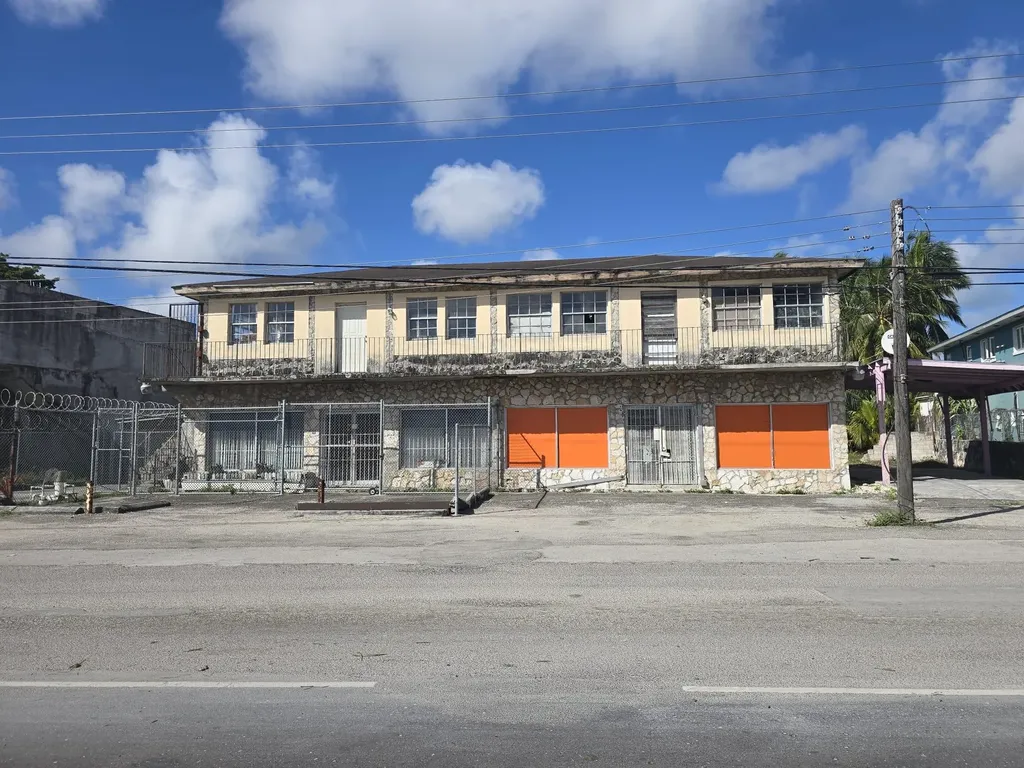 Collins Avenue South New Providence Paradise Island BS