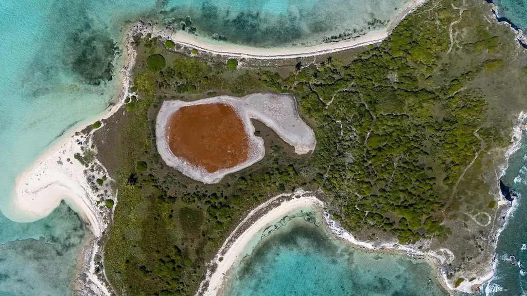 High Cay San Salvador BS