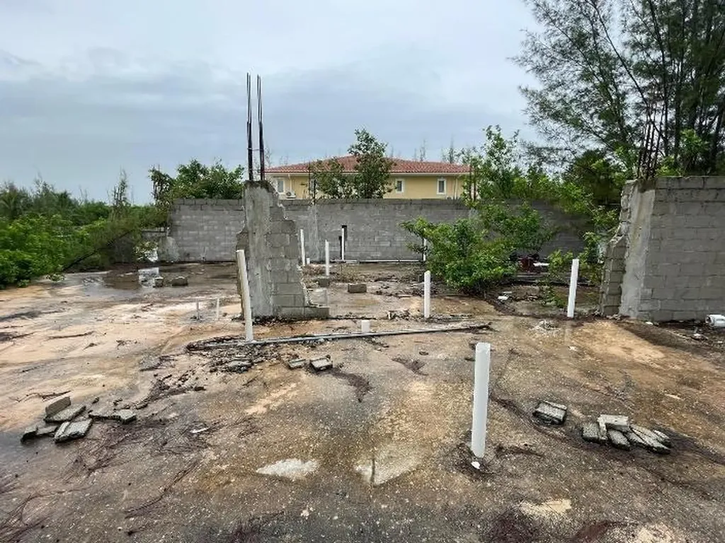 Port Of Call Drive Grand Bahama Freeport BS